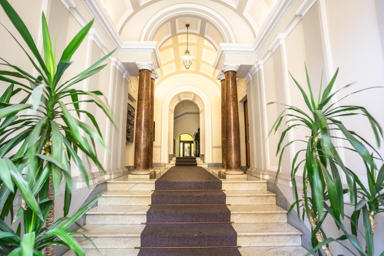 روما Luxury Inn Opera المظهر الخارجي الصورة