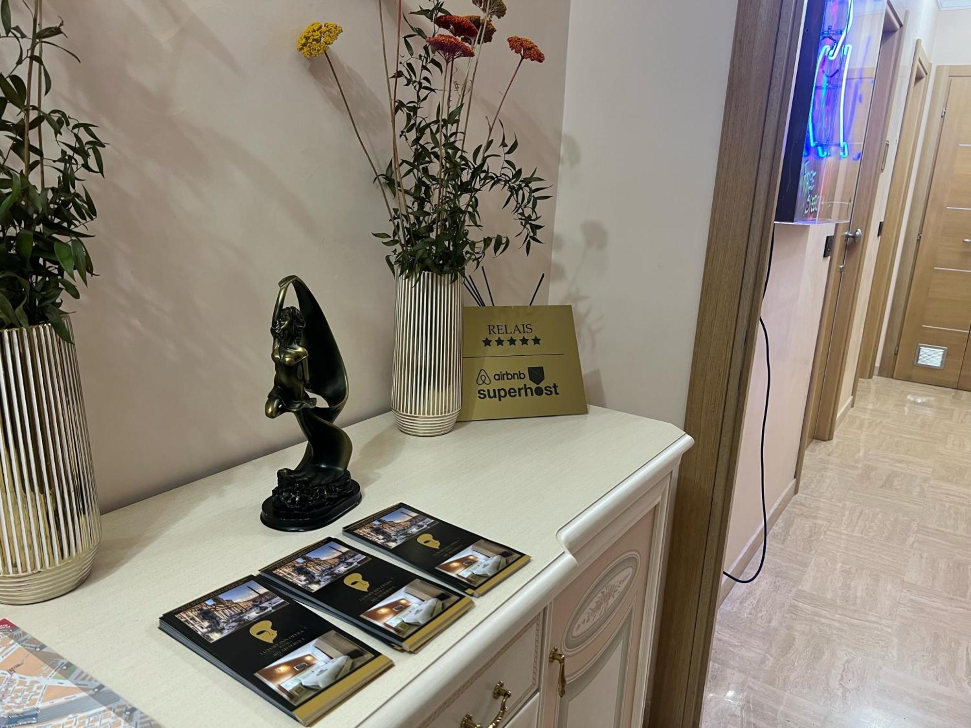 روما Luxury Inn Opera المظهر الخارجي الصورة